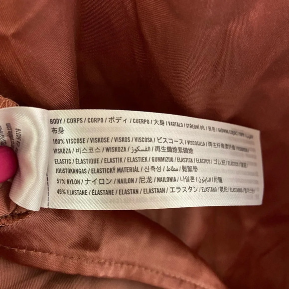 NWT Abercrombie & Fitch Pink Satin Silky Button Front Mini Slip Dress Size Small - Picture 5 of 6